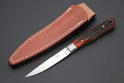 In Hand: The Williams Bird Knife | Red Clay Soul