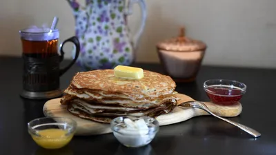 Блины на масленицу на любой вкус: проверенные рецепты и варианты подачи |  Еда, Фотография еды, Кулинария