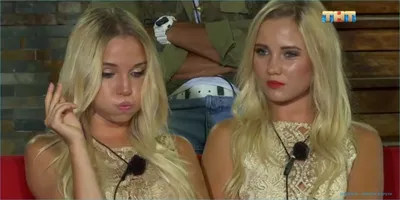 Нет уже 12 лет»: сестры-близнецы Колисниченко и Салибекова из «Дома-2»  показали маму, копиями которой являются ⠀ Бывшие участницы «Дома-2»… |  Instagram