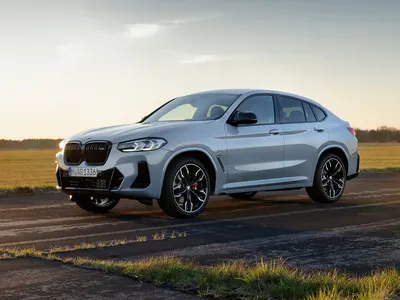 Сравнение BMW X1 и BMW X4 по характеристикам, стоимости покупки и  обслуживания. Что лучше - БМВ Х1 или БМВ Х4