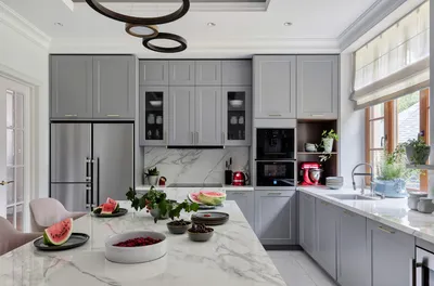 Красивые кухни в современном стиле в частном доме – 135 лучших фото дизайна  интерьера кухни | Houzz Россия