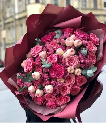 Букет из 101 розы по цене 32276 руб. заказать с доставкой по Москве -  свежие цветы от интернет-магазина \"Во имя розы\"
