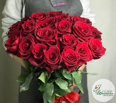 Розы бордовые большой букет купить с доставкой по Томску: цена, фото, отзывы