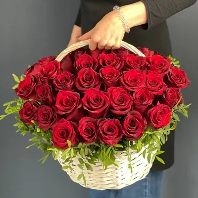 Бордовые / красные розы 25 шт. (40 см), артикул: 333083678, с доставкой в  город Москва (внутри МКАД)