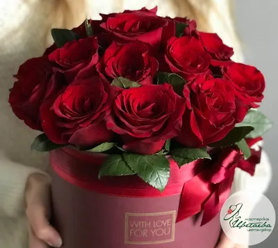 Красные розы в корзине - 301 шт за 45 790 руб. | Бесплатная доставка цветов  по Москве