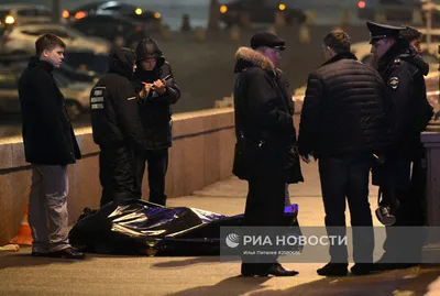 Расстрел Бориса Немцова: видео с места убийства политика // Видео НТВ
