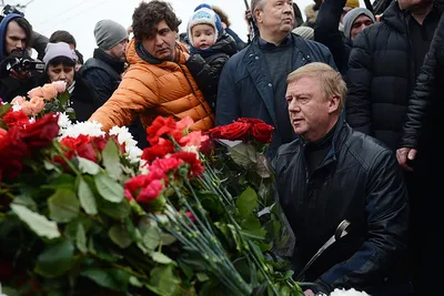 Убийство Бориса Немцова: Убийство Немцова: вопрос, который не был задан —  Политика