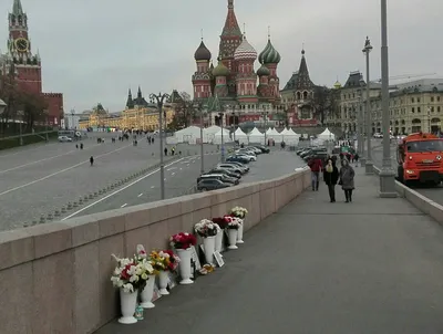Грустный вечер Немцова моста
