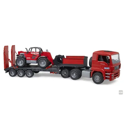 02829 - MACK Granite tow truck with BRUDER Roadster