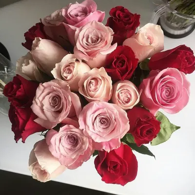 Красивый букет роз дома - 80 фото