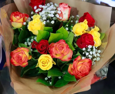 Букет шикарных красных роз, в …» — создано в Шедевруме