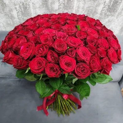 Букет 20 красных роз купить за 4 400 руб. с круглосуточной доставкой |  Мосцветторгком