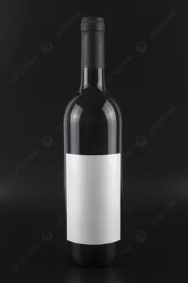 Фото бутылок вина в руке женщины: формат WebP