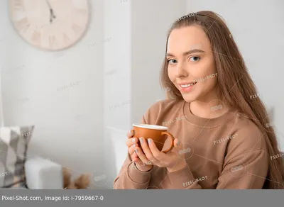 Сколько чашек кофе в день вы сейчас выпиваете дома? 😉 | Instagram