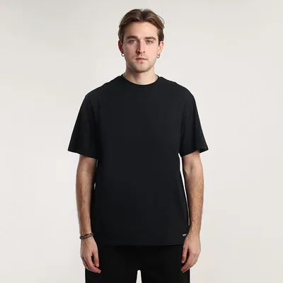 Мужская черная футболка с асимметричным низом Leon Emanuel Blanck — купить  за 21 420 руб. в интернет-магазине SV77, арт. DIS-M-CT-01/blk