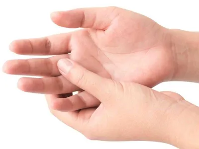 Чесотка на руках у ребенка: увеличенное изображение