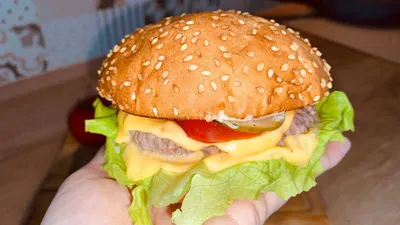 🍔 Как приготовить вкуснейший Чизбургер в домашних условиях - YouTube