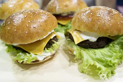 Бургер дома вкуснее!» — создано в Шедевруме