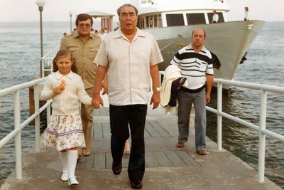 Любимую дачу Брежнева в Крыму продали за 1,2 миллиарда рублей - Российская  газета