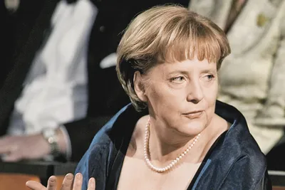 На выборах в Германии — первых после эпохи Меркель — победили  социал-демократы. Но определят будущее страны либералы и «Зеленые» Все так  сложно, что Меркель может остаться канцлером еще не один месяц — Meduza