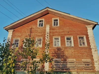 Уютный дом в деревне под Минском: с мансардой, печкой и стильным  интерьером. Оцените переделку — последние Новости на Realt