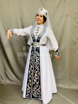 Наряды, Украшения, Традиции народов России - Национальный кумыкский женский костюм  Дагестан | Facebook