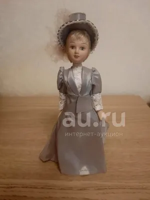 Фарфоровая кукла \"Дамы эпохи\" №24 — купить в Москве. Куклы на  интернет-аукционе Au.ru