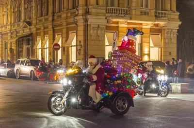 Светодиодная фигура «Дед Мороз на мотоцикле» 30 × 10 × 6 см, полистоун,  батарейки ААх3 (не в комплекте), свечение мульти купить, отзывы, фото,  доставк