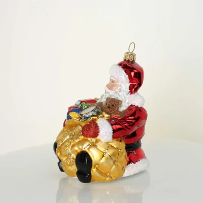 Наклейка на стекло \"Дед Мороз с мешком подарков\" 13,5х17,5 см, красный  купить в Чите На стекло в интернет-магазине Чита.дети (3566319)