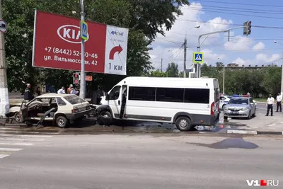 В Варшаве водитель устроил ДТП из 9 авто. Какой штраф ему выписали? -  Витрина