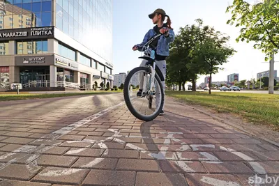 Всемирный день велосипеда с плоским человеком велосипед фон, экология,  Транспорт, цикл фон картинки и Фото для бесплатной загрузки