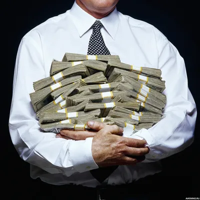 Деньги в руках: фото в формате JPG