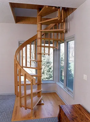 Деревянная лестница: на что обратить внимание при выборе?