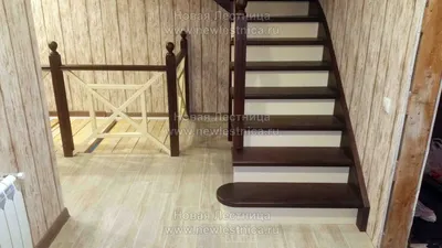 Деревянные закрытые лестницы на второй этаж для частного дома и дачи в  Екатеринбурге