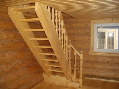 Изготовление и установка деревянных лестниц в Краснодаре и Краснодарском  крае на заказ