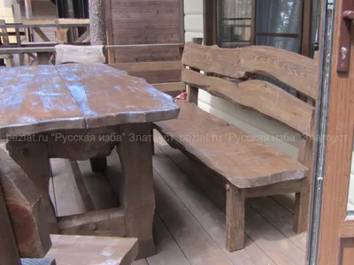 Резные обеденные столы из дерева. Купить стол ручной работы.
