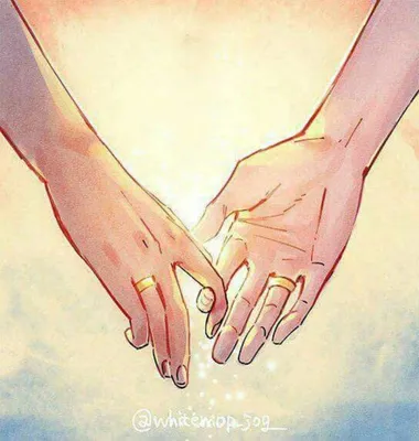 Изображение рук, держащихся за руки на фоне моря