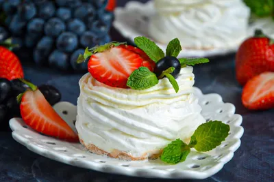 Правильные торты и десерты без сахара Эксмо 17149835 купить за 149 900 сум  в интернет-магазине Wildberries