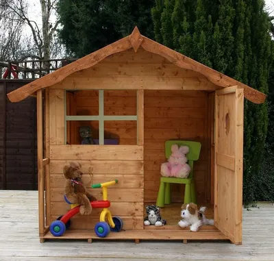 Детский игровой домик из дерева для дачи