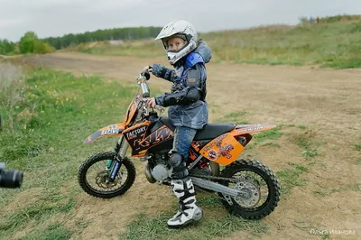Детский Электро-Мотоцикл PITUSO MD-1188 Orange 6V/4Ah*1 - купить в Алматы  Happys.kz