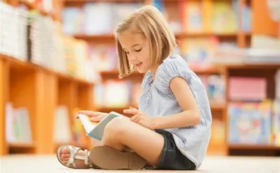 Дети и книги – 2022. Читают ли россияне своим детям? — НАФИ