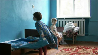 Как в российских сиротских учреждениях живут дети с ВИЧ | Такие Дела | Дзен