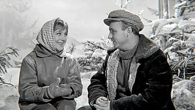 Девчата (1961, фильм) - «Если это подруги, то каковы тогда враги..? Фильм,  который вряд ли способен научить верности, искренности и добру... Почему он  не вызывает у меня восхищения? + разбор персонажей» | отзывы