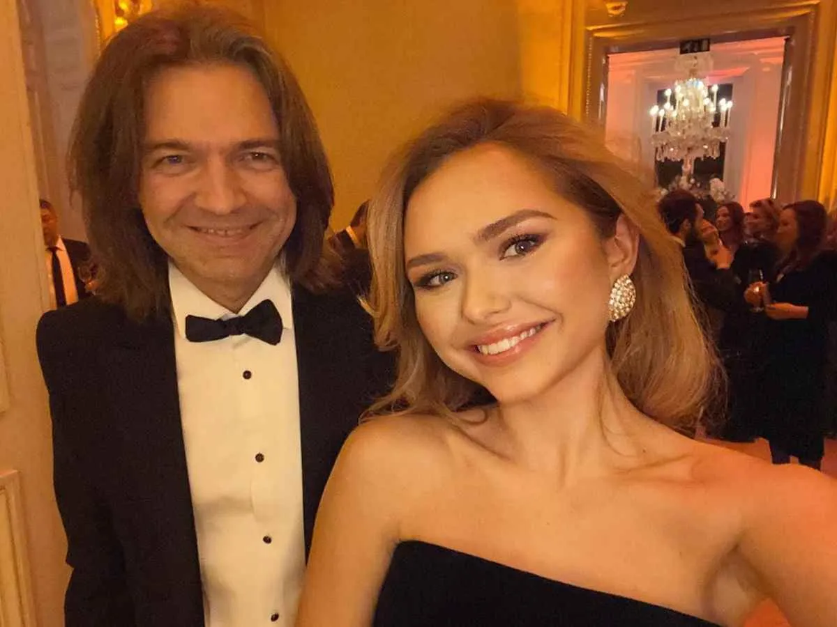 Дмитрий Маликов переживает за 14-летнюю дочь из-за поклонников - IVONA.UA Дмитрий Маликов переживает за 14-летнюю дочь из-за поклонников - IVONA.UA