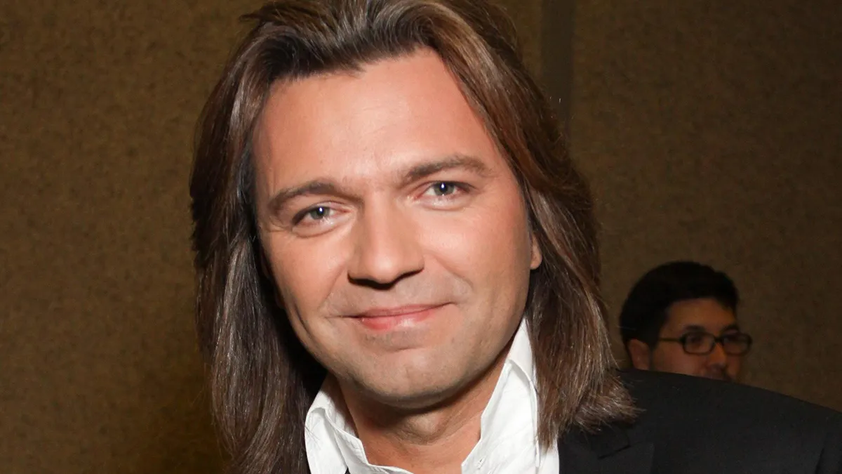 Дмитрий Маликов уехал из России с детьми, но без жены Дмитрий Маликов уехал из России с детьми, но без жены