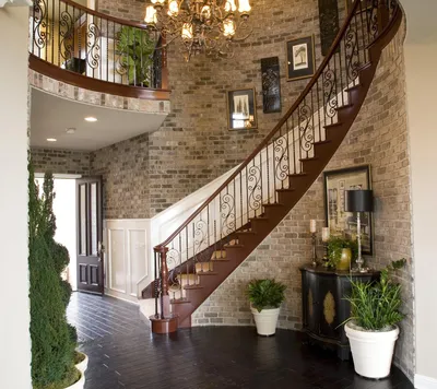 Как разместить бра на лестнице, осветить лестницу в частном доме, сделать  освещение лестницы