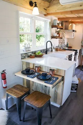 Дизайн маленьких кухонь на даче | Смотреть 56 идеи на фото бесплатно