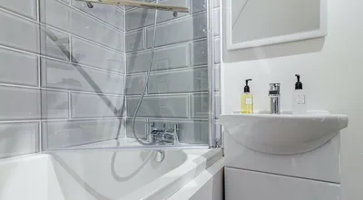Дизайн ванных комнат в панельных домах фото фотографии