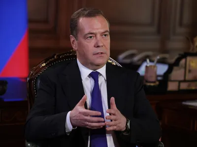 Медведев представит доклад президенту об итогах реализации программы ЕР -  РИА Новости, 01.02.2024