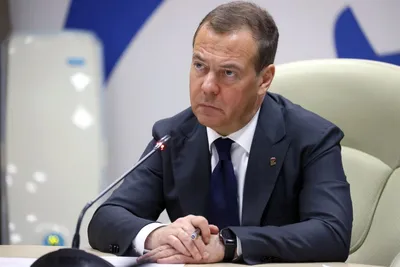Дмитрий Медведев исполнил конституционный долг - Коммерсантъ
